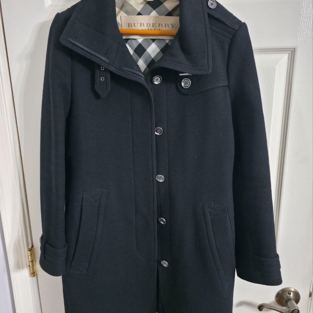 Size 8 Burberry Black Trench Coat for Women - Picture 11 of 13